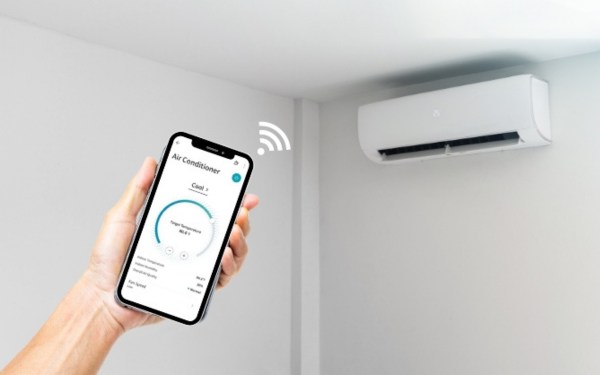 Nên lựa chọn các dòng sản phẩm tích hợp WiFi/IR để tối ưu hóa thao tác điều khiển máy lạnh